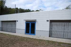 けいさつけんのしゅくしゃ（がいかん）