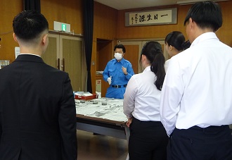 鑑識業務紹介の状況