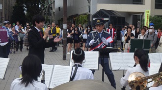 一日警察署長の状況