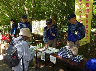 西丹沢山開きの様子2
