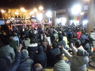 豆撒き祭（本堂内の状況）