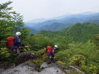 山岳救助