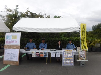 雑踏警備の様子