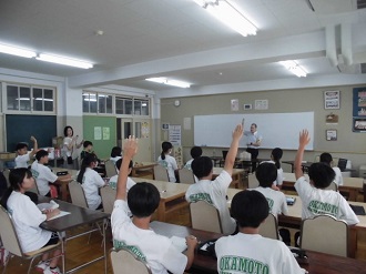 岡本中学校におけるサイバー犯罪防止教室2