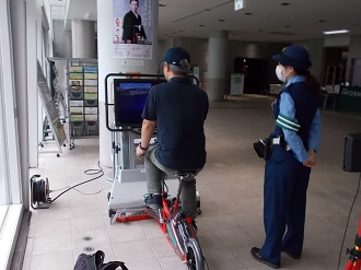 自転車シュミレーター3