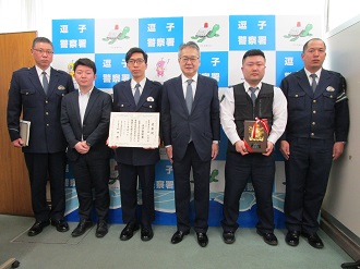 警察官友の会会長への報告の状況